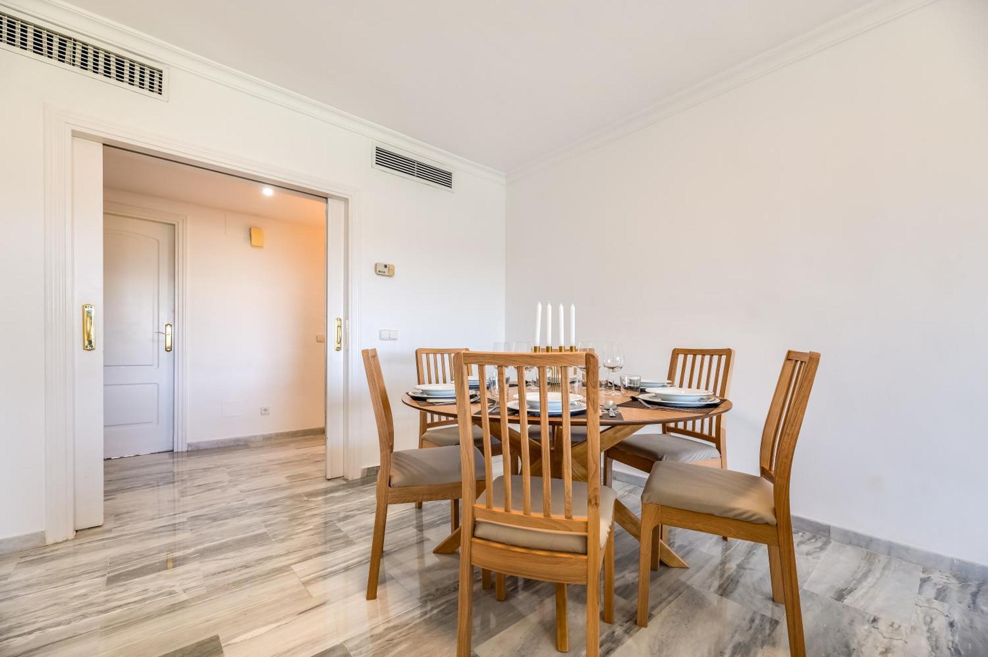 Stunning Duplex By The Golf & Terrace By The Apartamento