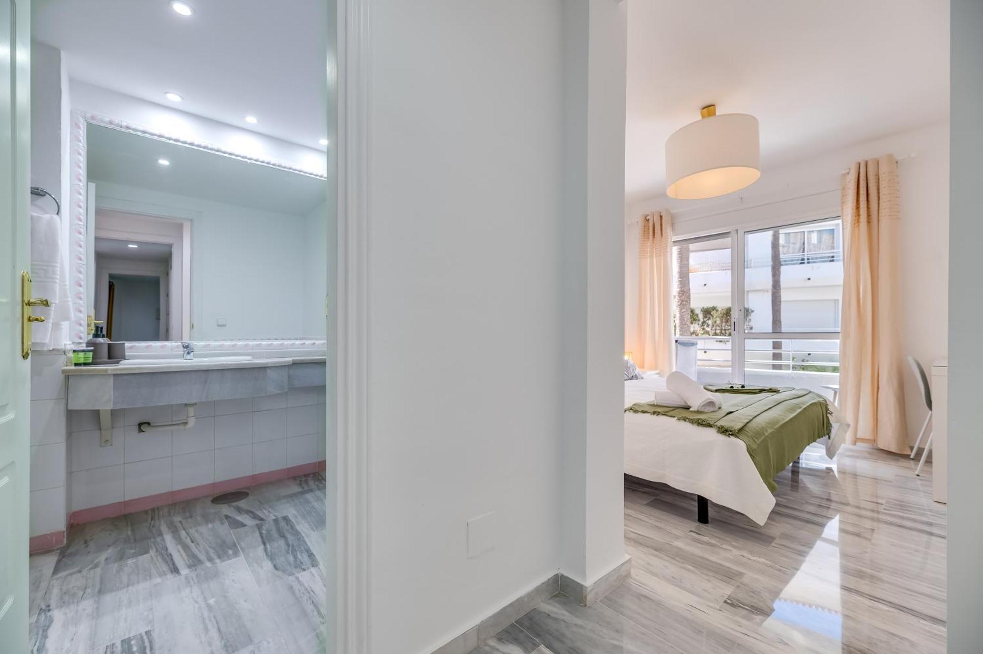 Stunning Duplex By The Golf & Terrace By The Apartamento